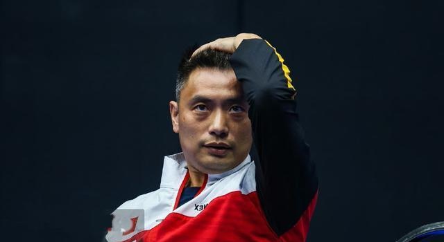 中国队鏖战印尼队，安赛龙统治全场